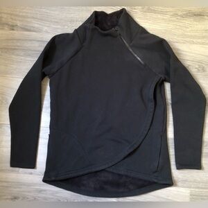 Athleta Pullover Black Sweatshirt